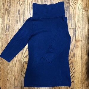New York & Company turtleneck sweater